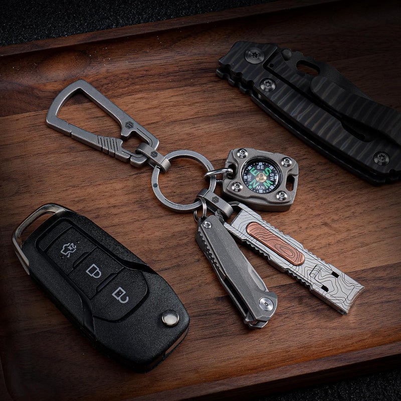 مشبك مفاتيح كارابيني من التيتانيوم، حامل مفاتيح EDC سريع الإطلاق مع حلقة مفاتيح
